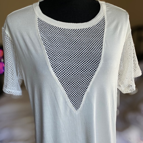 Mesh V neck tee - Picture 4 of 9
